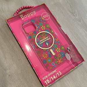 NIB XO POPPY MagSafe Compatible IPhone 15/14/13 Floral Case